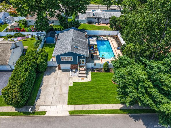 12 Fannie Drive, Farmingville NY 11738