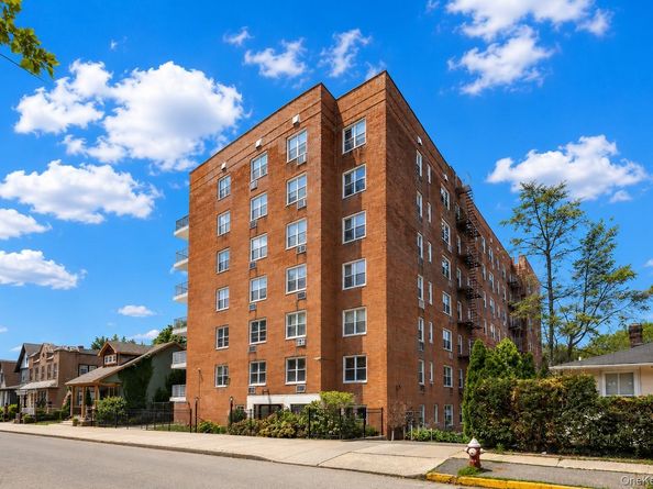 636 N Terrace Avenue 3E, Mount Vernon NY 10552