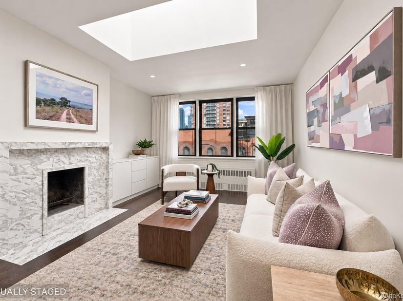 250 W 15th Street 6G, New York (Manhattan) NY 10011