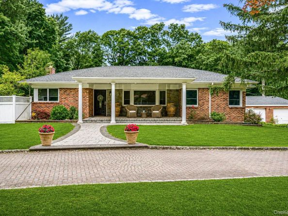 199 Dix Hills Road, Dix Hills NY 11746