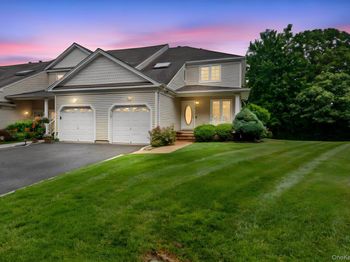 16 Lindbergh Circle