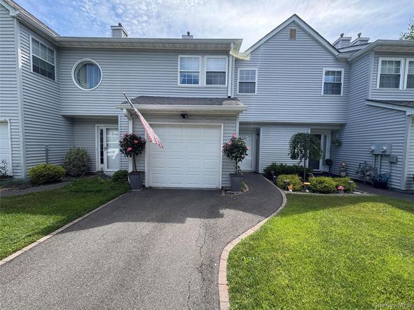 1307 Sara Circle, Port Jefferson Station NY 11776
