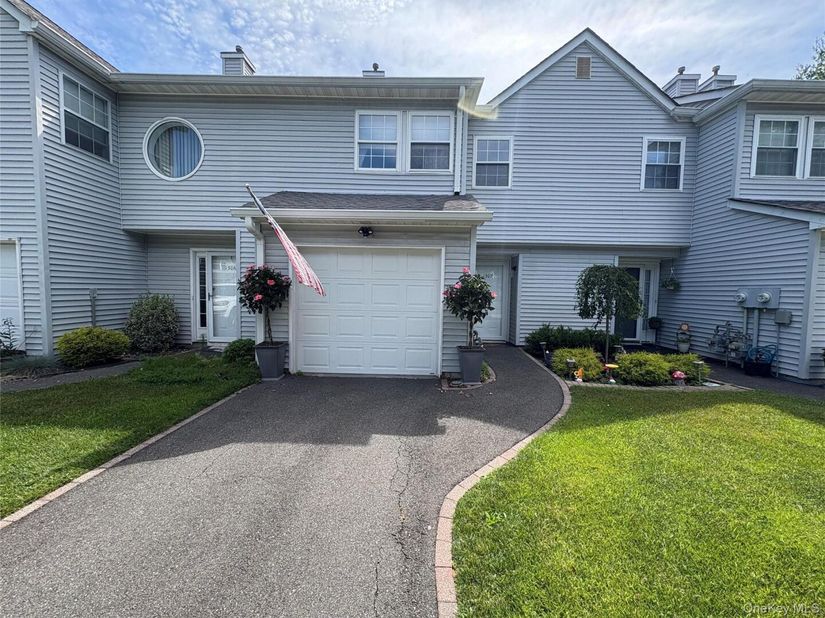 1307 Sara Circle, Port Jefferson Station NY 11776