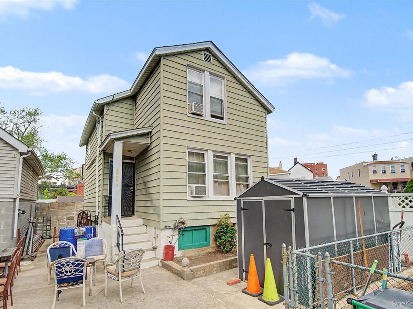 1608 Merry Avenue, Bronx NY 10461