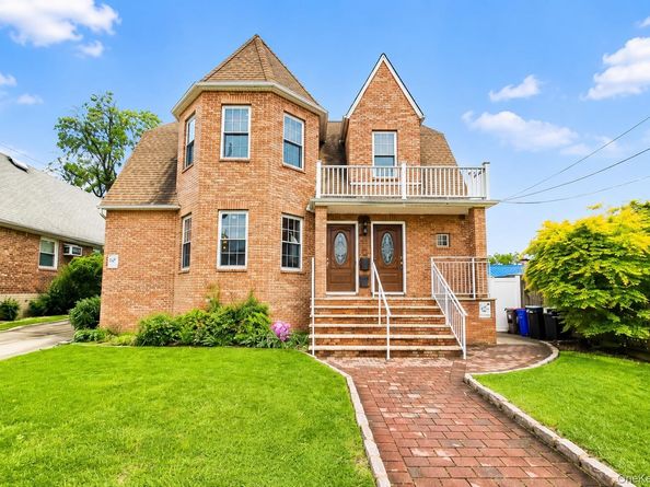 35-35 155th Street, Flushing NY 11354