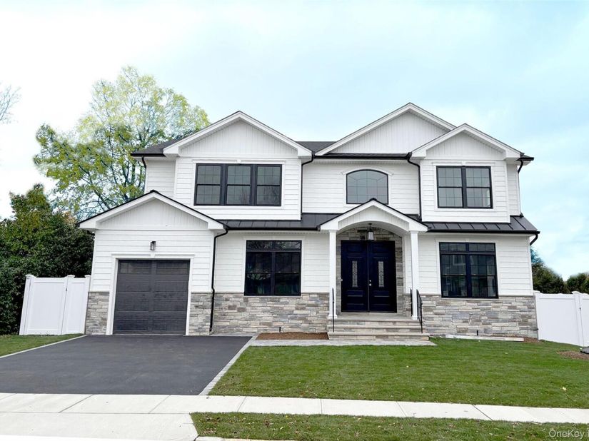 1750 Henry Road, Merrick NY 11566