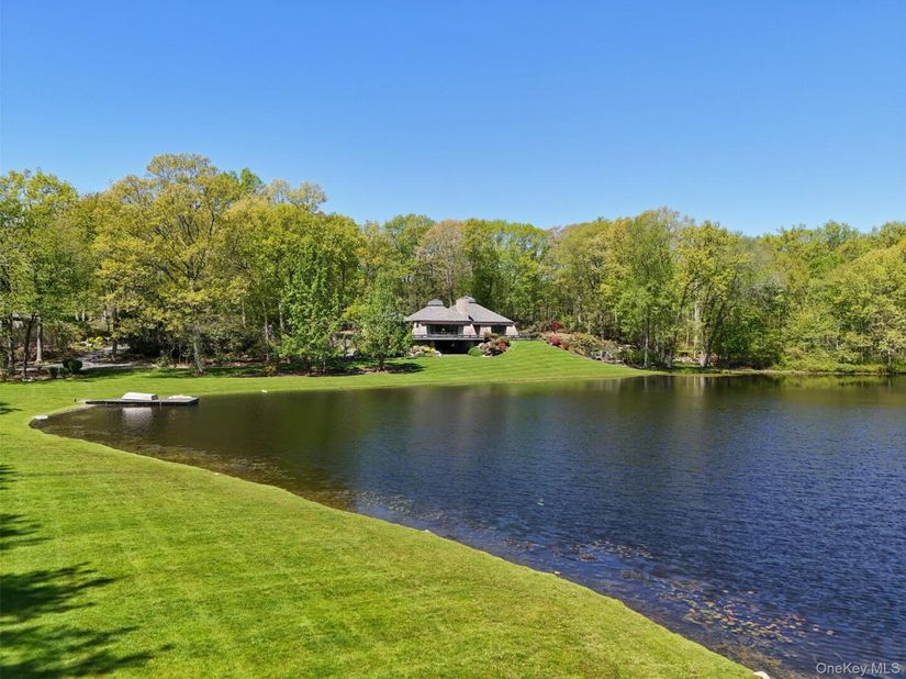 164 Eastwoods Road, Pound Ridge NY 10576