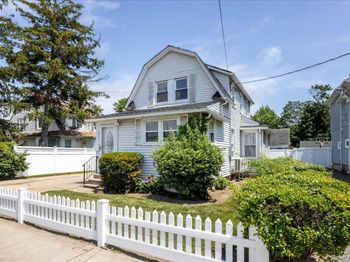 1019 Walsh Avenue