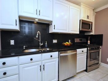 280 Bronxville Road