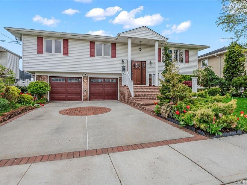 3251 Ocean Harbor Drive, Oceanside NY 11572