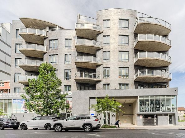 37 W End Avenue 2B, Brooklyn NY 11235