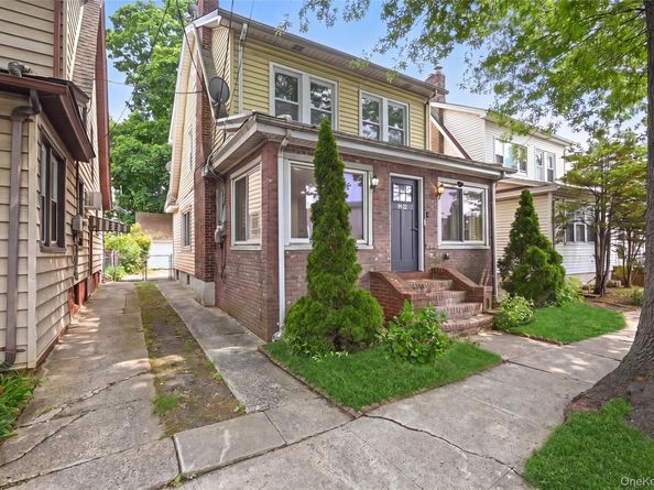 9122 Springfield Boulevard, Queens Village NY 11428