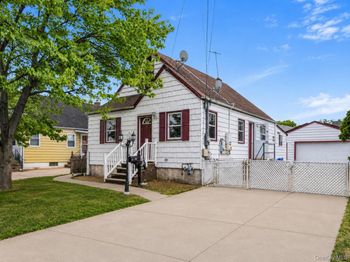 98 Lincoln Street