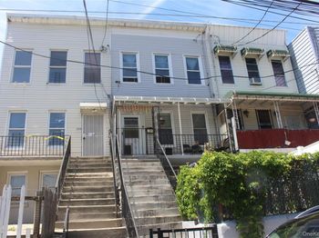 1321 Bristow Street