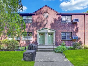 5850 246th Crescent