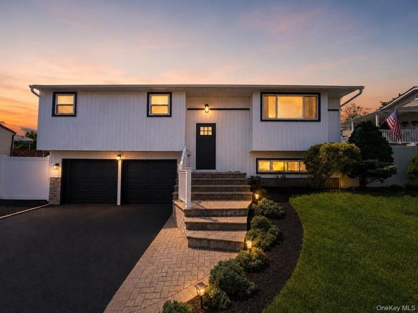 132 Berkeley Avenue, Selden NY 11784