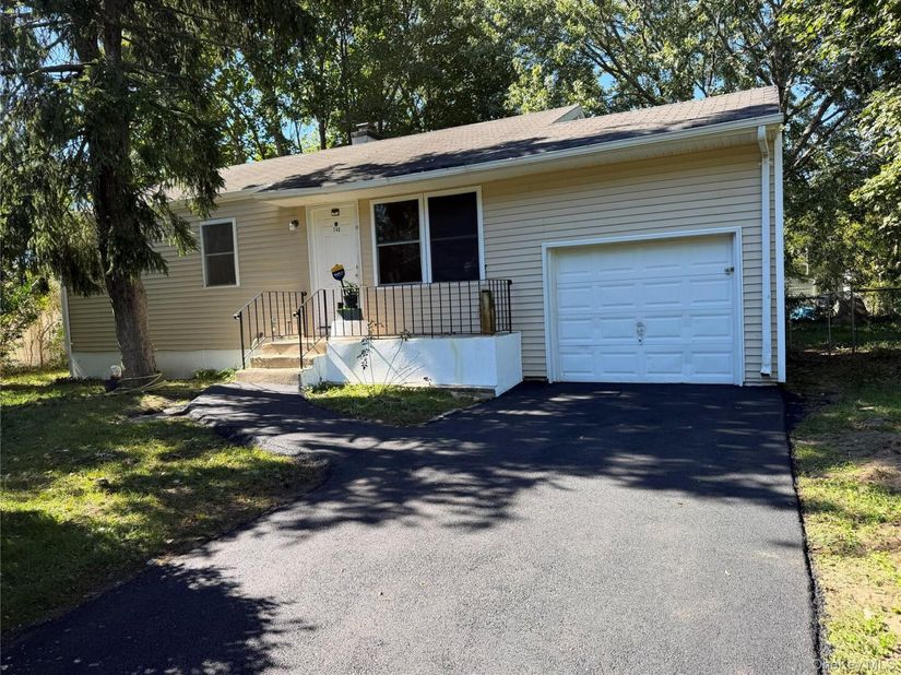 748 Doane Avenue, Bellport NY 11713
