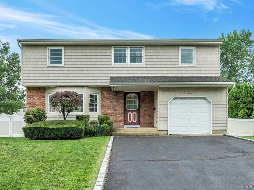 416 Old Country Road, Deer Park NY 11729