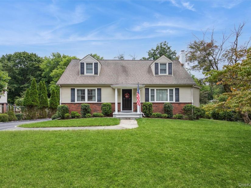 252 Buttonwood Avenue, Cortlandt Manor NY 10567