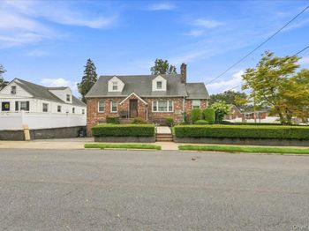 4 Holly Street