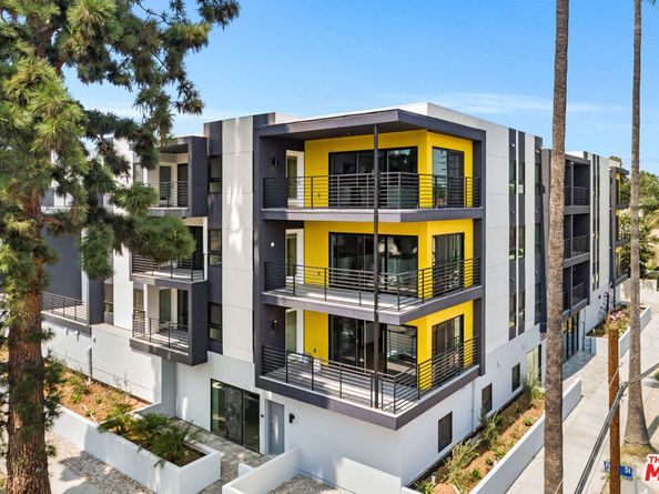 6363 Tyrone Avenue, Van Nuys CA 91401