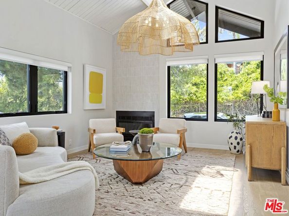 2304 Vestal Avenue, Los Angeles CA 90026