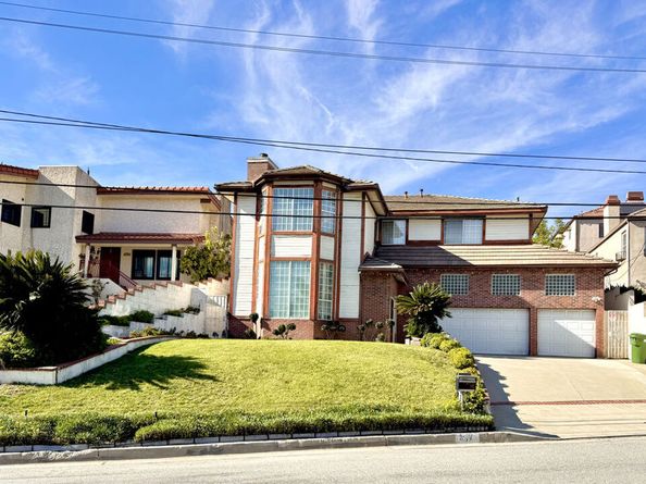 1137 Eagle Vista Drive, Los Angeles CA 90041