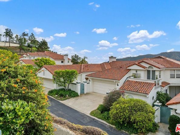 2042 Palisades Drive, Pacific Palisades CA 90272