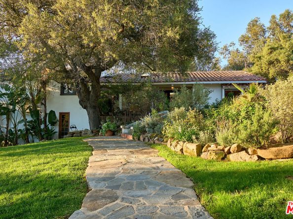 22068 Topanga School Road, Topanga CA 90290
