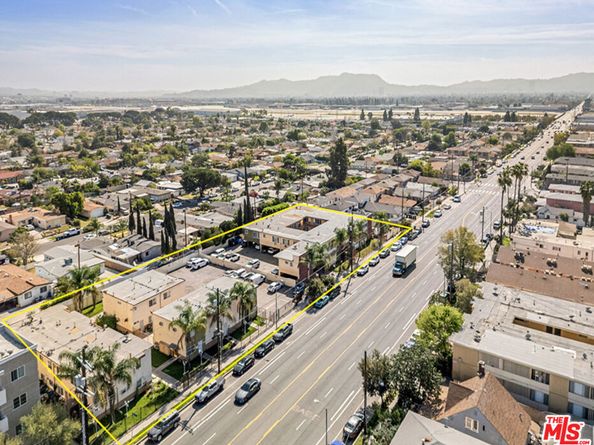 7442 Vineland Avenue, Sun Valley CA 91352