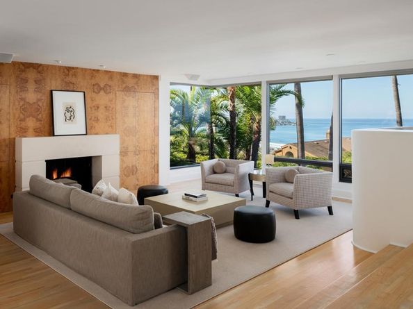 8633 Ruette Monte Carlo, La Jolla CA 92037