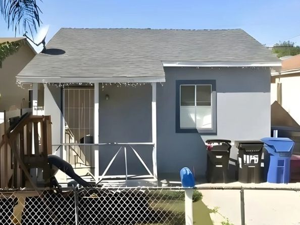 10743 Weigand, Los Angeles CA 90059