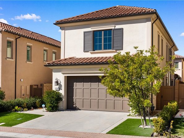 217 Piazza, Irvine CA 92602