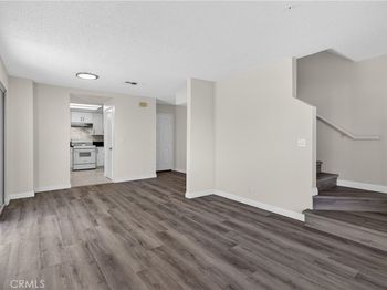 904 S 2nd