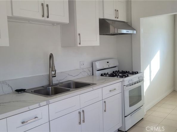 2706 Budau Avenue, Los Angeles CA 90032