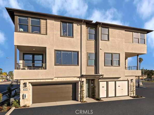 107 S. Laxore 408, Anaheim CA 92804