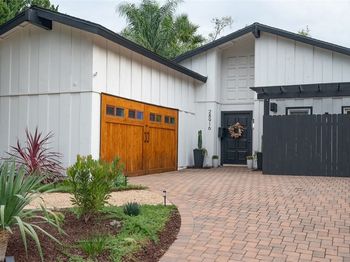 28916 Valley Heights