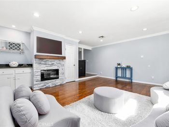 18631 Collins Street