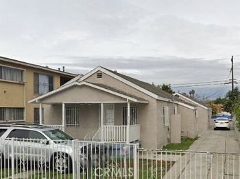 715 E 87th Place