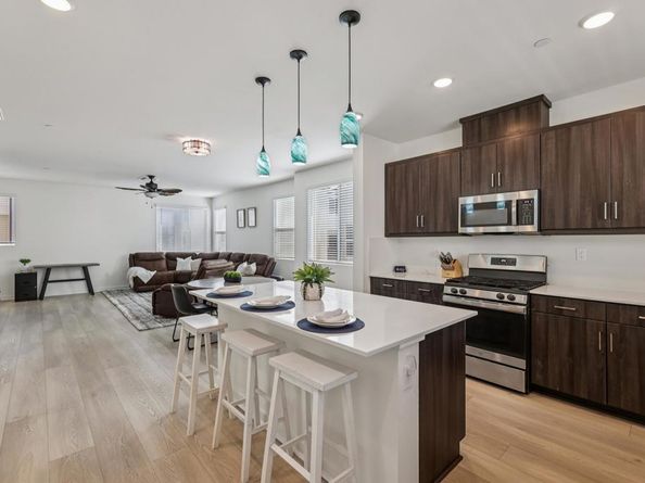 5471 Seacliff Place 80, San Diego CA 92154