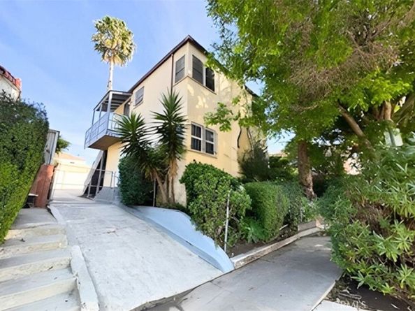 5767 W San Vicente Boulevard, Los Angeles CA 90019