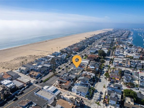 126 E Balboa, Newport Beach CA 92661