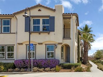 4293 S Hermosa Paseo