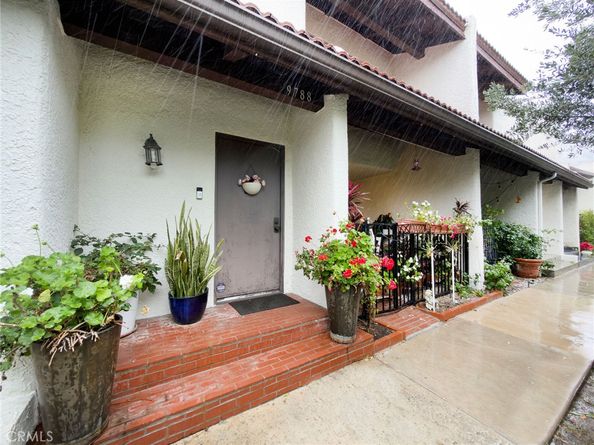 9788 Via Zibello, Burbank CA 91504