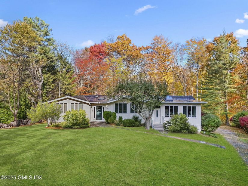 12 Sawmill Terrace, Greenwich CT 06830