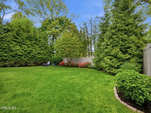 38 Francis Lane, Greenwich CT 06831