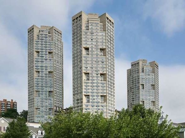 7002 Blvd East 15p, Guttenberg NJ 07093