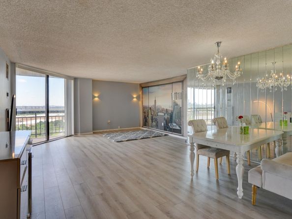 1502 Harmon Cove Tower 1502, Secaucus NJ 07094