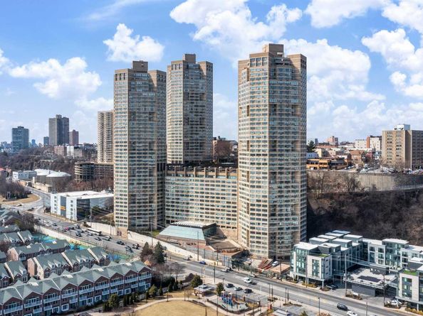 7000 Blvd East 45F, Guttenberg NJ 07093