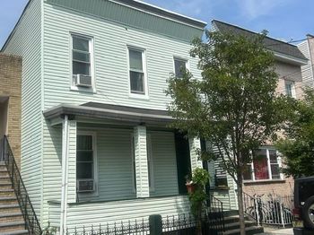 522 42nd St